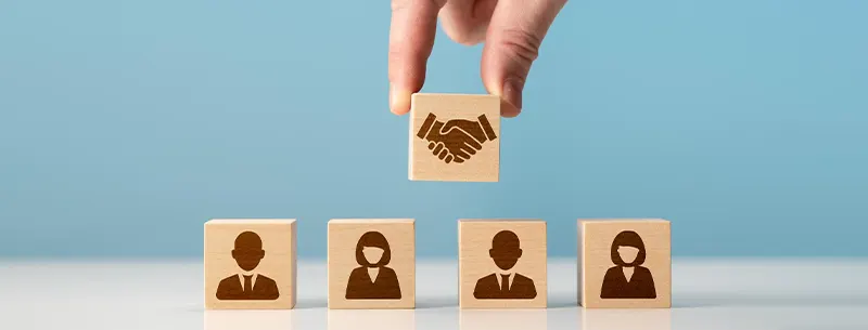 Build Engagement & Repeat Customers Build Engagement & Repeat Customers
